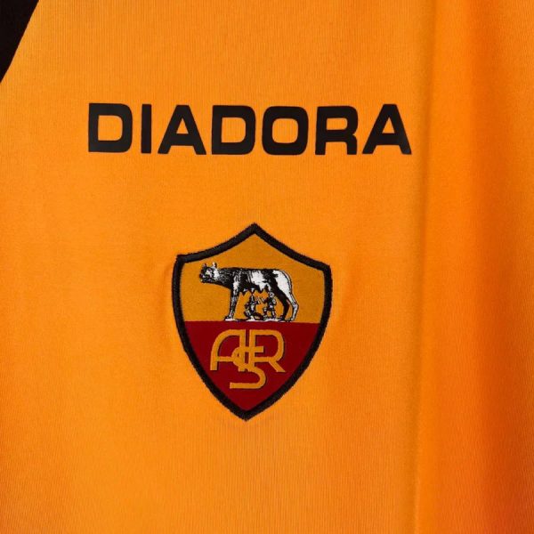 2005-06 AS Roma 1a Equipacion