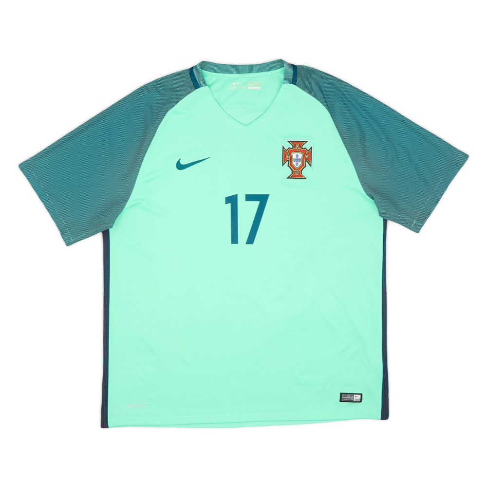 0uwrkh2tz66l5k8j.png 2016 Portugal 2a Equipación