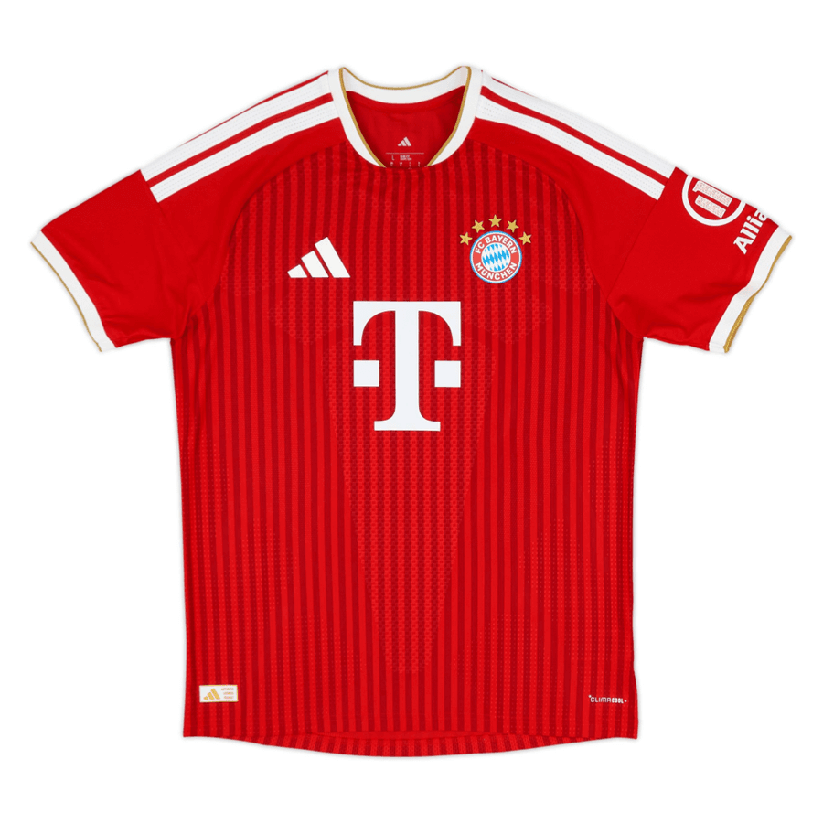 12c317895cc5113b9bafab0b279cf2fe.png 2026-27 FC Bayern München 1a Equipación