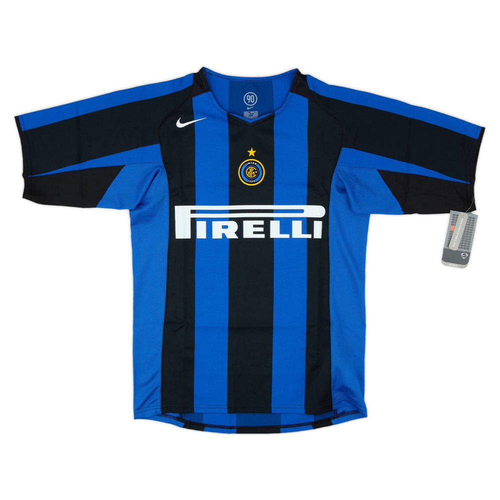 6cdycyzbevawrmwy.png 2004-05 FC Internazionale Milano 1a Equipación