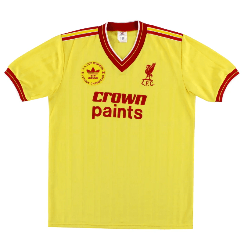 cszkcfin39d1f9j9.png 1985-87 Liverpool FC 3a Equipación