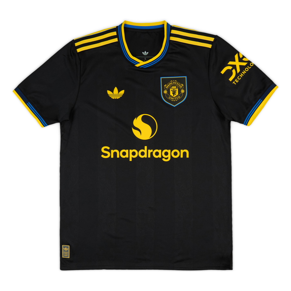 e2axcizg9rabddus.png 2025-26 Manchester United FC 3a Equipación