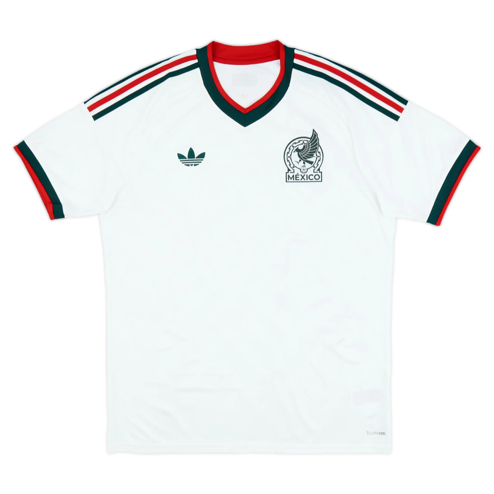 ec4i5turfb8otm9j.png 2026 México 2a Equipación