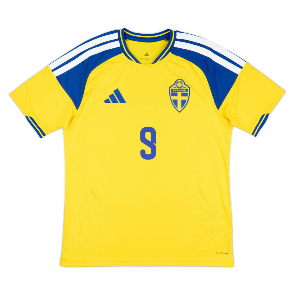 fvn2cs671jo89c2n.png 2026 Suecia 1a Equipación