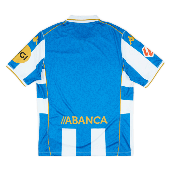Primera equipación del RC Deportivo de La Coruña para la temporada 2025-26.