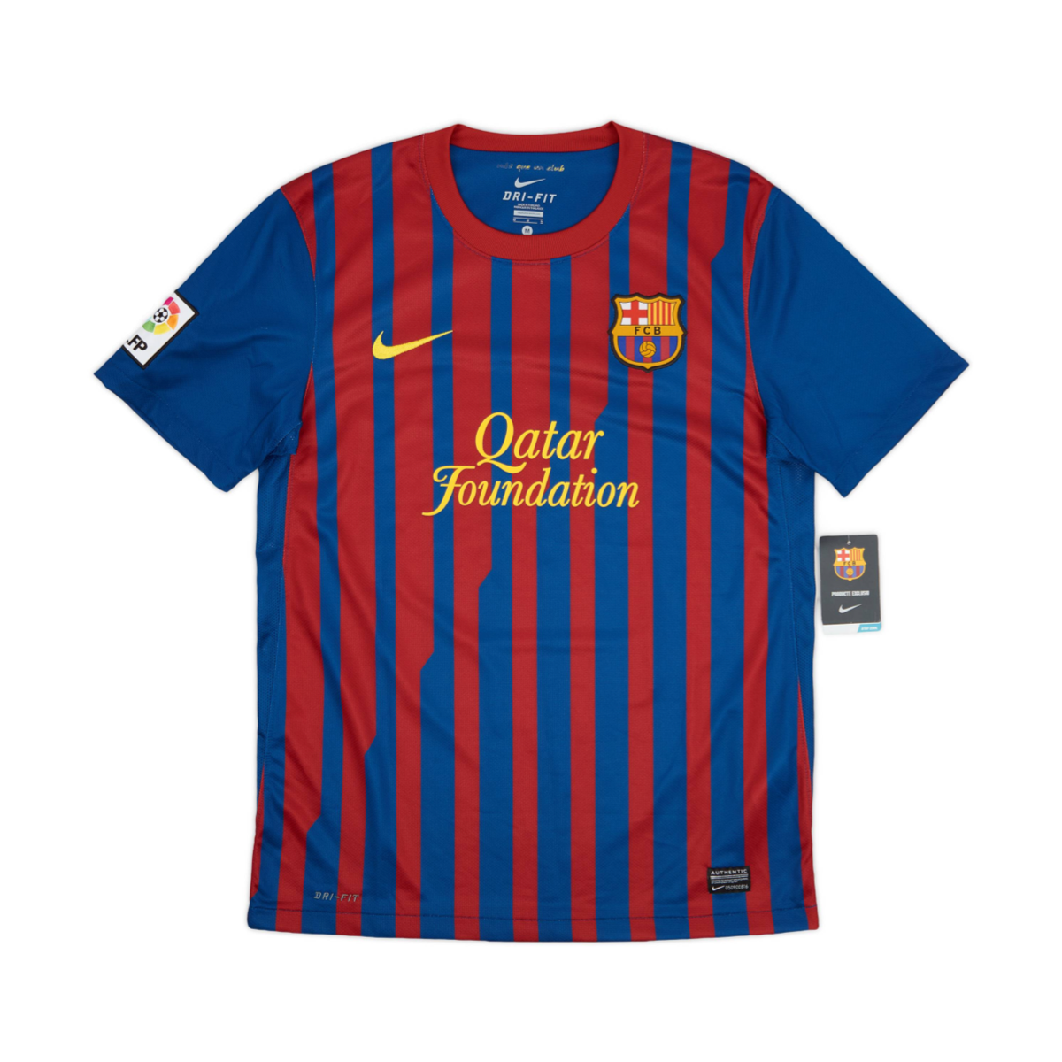 k7xro9t5r0o3szk4.png 2011-12 FC Barcelona 1a Equipación