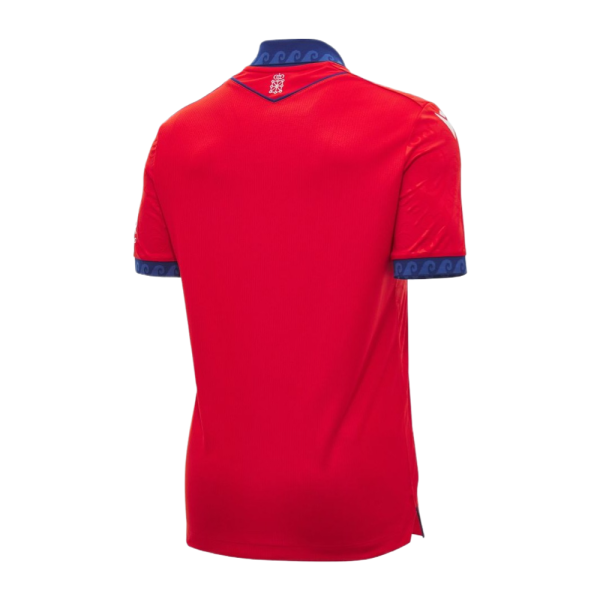 Primera equipación del CA Osasuna para la temporada 2026-27 en color rojo tradicional.